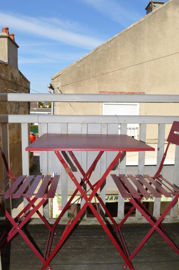La Petite Baleine, Appt A 50M De La Plage 吕克索梅 外观 照片